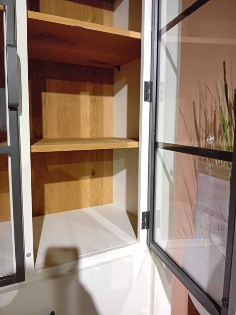 Vitrine – Bild 3