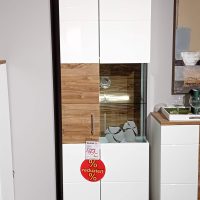 Vitrine m. Beleuchtung