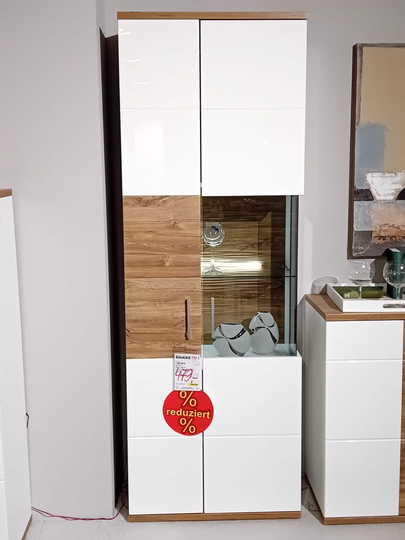 Vitrine m. Beleuchtung