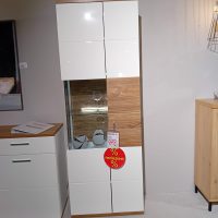 Vitrine mit Beleuchtung