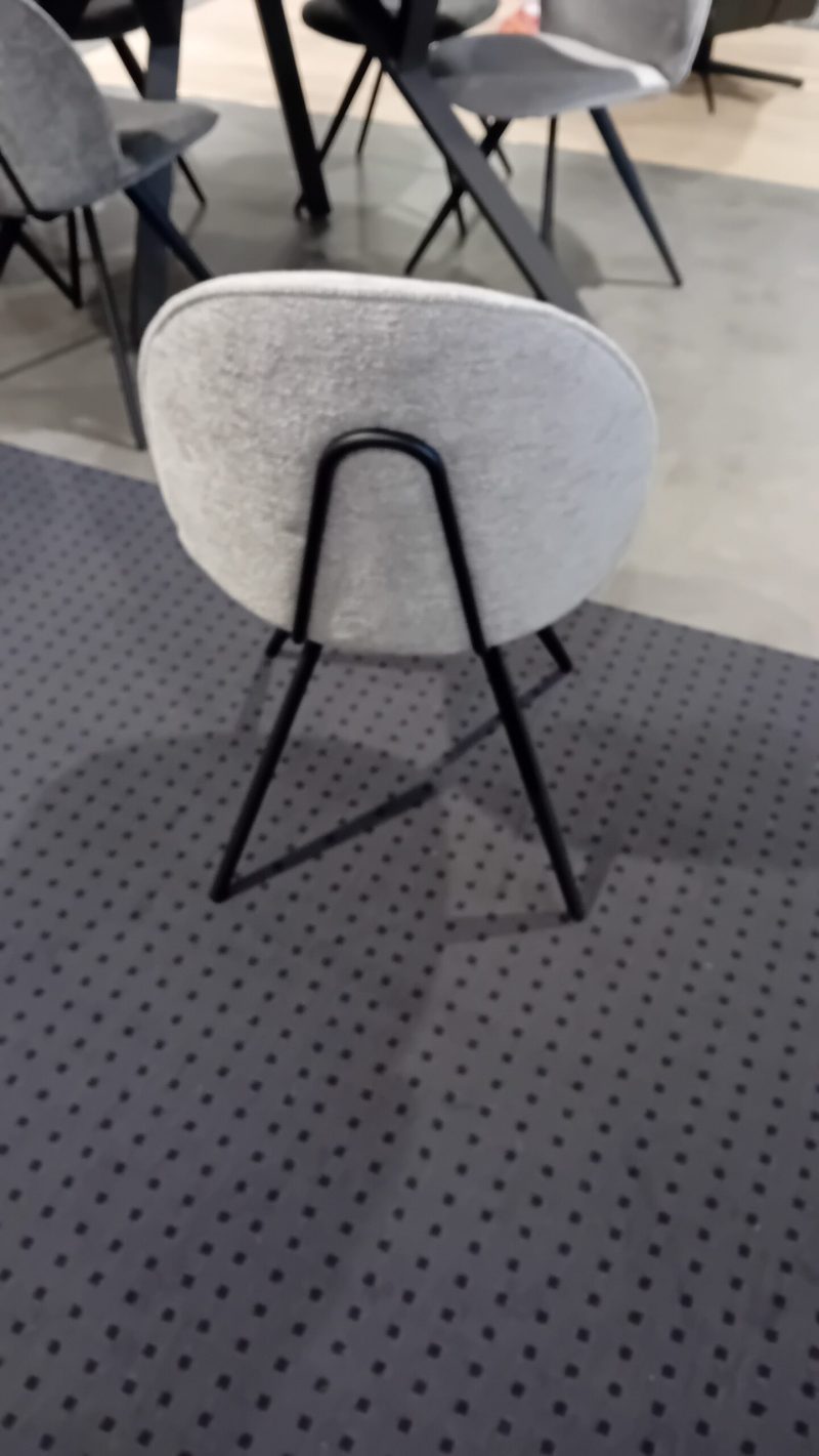 Stuhl Aiko – Bild 2