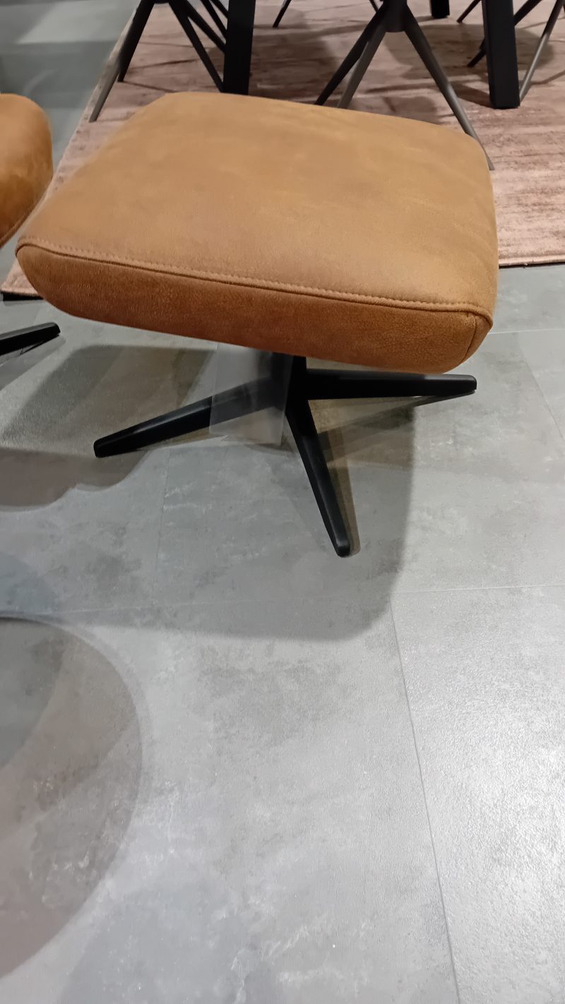 Relaxsessel mit Hocker – Bild 3